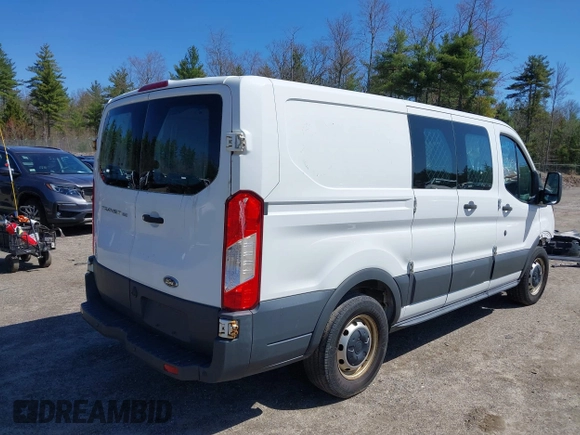 2018 Ford Transit z VIN 1FTYE1ZM7JKA08831, wystawiony jako IAAI lot #41930968 z przebiegiem 114 648 mil mil oraz . Historia ofert i sprzedaży dostępna na DreamBid. Obrazek 4.