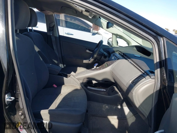 2010 Toyota Prius II with VIN JTDKN3DU3A0121681, listed as a IAAI auction lot 41840218 with 158,644 mi miles and . Bid and sale history available at DreamBid. Image 5.