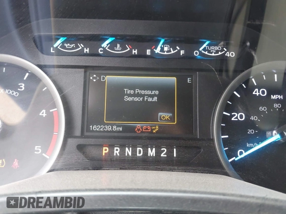 2018 Ford Super Duty F-250 SRW XL with VIN 1FT7W2BT9JEB87422, listed as a IAAI auction lot 41367216 with 162,239 mi miles. Bid and sale history available at carsss.com. Image 15.