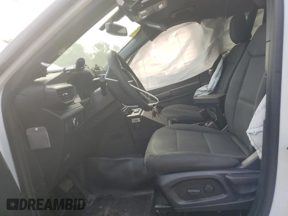 2023 Ford Police Interceptor Utility z VIN 1FM5K8AW2PNA09146, wystawiony jako Copart lot #54661945 z przebiegiem 30 981 mil mil oraz Czysty tytuł • Clean title. Historia ofert i sprzedaży dostępna na DreamBid. Obrazek 7.