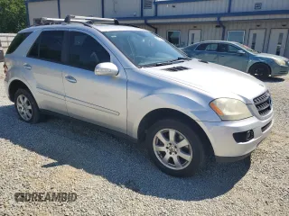 2006 Mercedes-Benz M 350 with VIN 4JGBB86E86A010441, listed as a Copart auction lot 54656245 with 236,121 mi miles and Salvage Title. Bid and sale history available at DreamBid. Image 4.