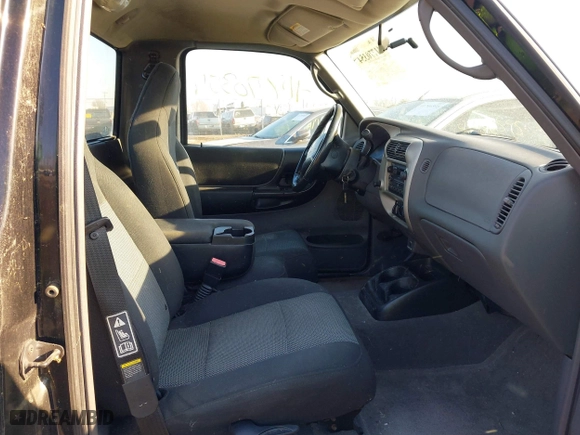 2003 Ford Ranger XL with VIN 1FTYR10UX3PB90662, listed as a IAAI auction lot 41770354 with 91,723 mi miles. Bid and sale history available at carsss.com. Image 5.