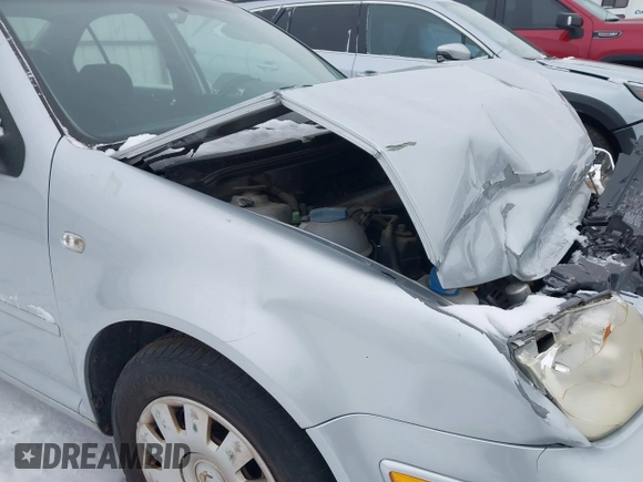 2003 Volkswagen Jetta GL with VIN 3VWRK69MX3M157057, listed as a IAAI auction lot 41472509 with Not provided miles and . Bid and sale history available at DreamBid. Image 12.