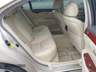 2012 Lexus LS 460 L z VIN JTHGL5EF6C5046681, wystawiony jako IAAI lot #42238501 z przebiegiem 101 140 mil mil oraz . Historia ofert i sprzedaży dostępna na DreamBid. Obrazek 8.