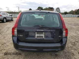 2008 Volvo V50 2.4L with VIN YV1MW382582428440, listed as a Copart auction lot 81063604 with 239,685 mi miles and Clean Title. Bid and sale history available at carsss.com. Image 6.