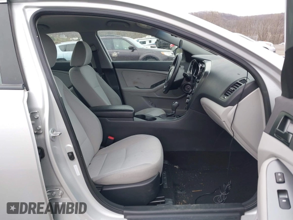 2013 Kia Optima LX with VIN 5XXGM4A74DG129353, listed as a IAAI auction lot 42035909 with 140,315 mi miles. Bid and sale history available at carsss.com. Image 5.