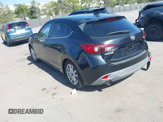 2015 Mazda 3 i Grand Touring z VIN 3MZBM1M73FM145336, wystawiony jako IAAI lot #42227676 z przebiegiem Nie podano mil oraz . Historia ofert i sprzedaży dostępna na DreamBid. Obrazek 3.