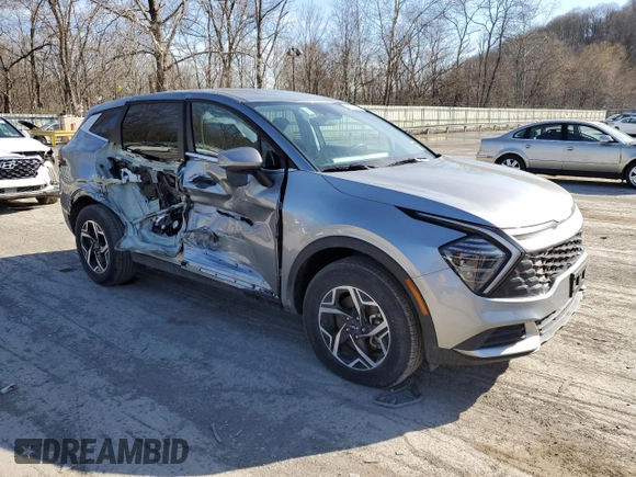 2024 Kia Sportage LX with VIN KNDPUCDF0R7265881, listed as a Copart auction lot 50235255 with 27,108 mi miles and Salvage Title. Bid and sale history available at DreamBid. Image 4.