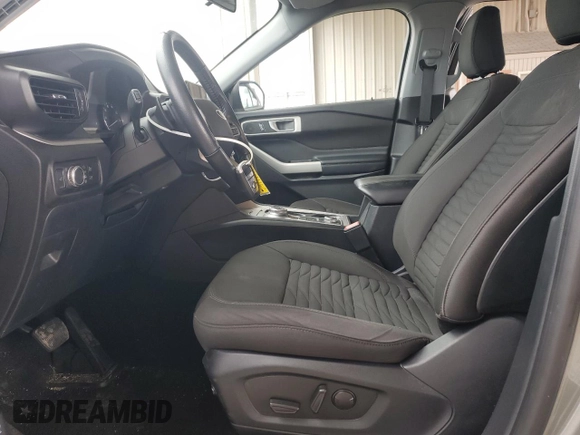 2020 Ford Explorer XLT with VIN 1FMSK8DH0LGC69706, listed as a Copart auction lot 52482335 with 70,419 mi miles and Salvage Title. Bid and sale history available at carsss.com. Image 7.