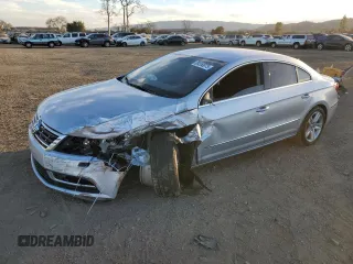 2013 Volkswagen CC Sport with VIN WVWBP7AN4DE530293, listed as a Copart auction lot 89350075 with 133,815 mi miles and Salvage Title. Bid and sale history available at carsss.com. Image 1.