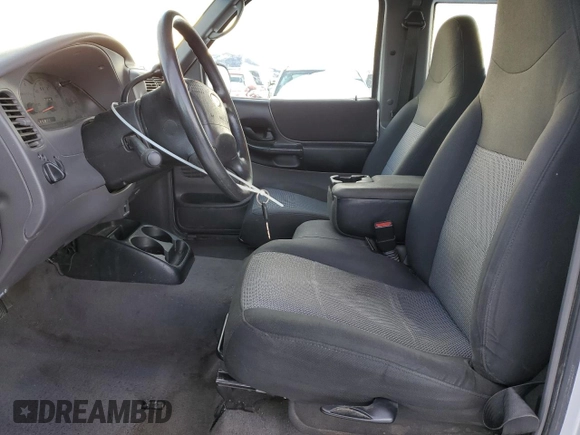 2003 Ford Ranger XL Fleet with VIN 1FTZR15E63PA53384, listed as a Copart auction lot 45732575 with 237,246 mi miles and Clean Title. Bid and sale history available at carsss.com. Image 7.