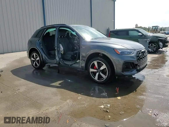 2024 Audi Q5 S line Premium Plus with VIN WA1EAAFYXR2119594, listed as a Copart auction lot 53053945 with 6,966 mi miles and Non repairable. Bid and sale history available at DreamBid. Image 15.