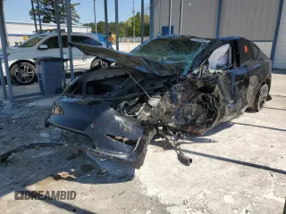 2022 Tesla Model Y Performance z VIN 7SAYGDEF2NF448013, wystawiony jako Copart lot #52323435 z przebiegiem Nie podano mil oraz Nie do naprawy. Historia ofert i sprzedaży dostępna na DreamBid. Obrazek 1.