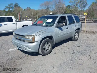 2007 Chevrolet TrailBlazer LT with VIN 1GNDS13S472204966, listed as a IAAI auction lot 41878317 with 253,490 mi miles. Bid and sale history available at carsss.com. Image 2.
