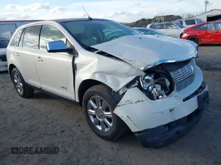 2008 Lincoln MKX with VIN 2LMDU68C88BJ23627, listed as a IAAI auction lot 41717437 with 140,189 mi miles. Bid and sale history available at carsss.com. Image 1.