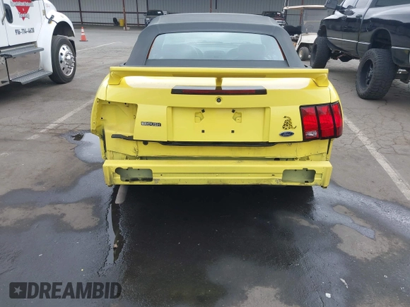 2001 Ford Mustang Deluxe с VIN 1FAFP44451F131472, выставлен на аукционе IAAI как лот 42119006 с пробегом 63 388 миль миль и . История ставок и продаж доступна на DreamBid. Изображение 6.