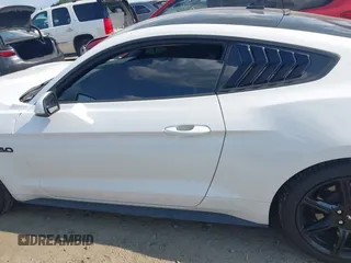 2020 Ford Mustang GT z VIN 1FA6P8CF5L5168721, wystawiony jako IAAI lot #42488098 z przebiegiem 53 983 mil mil oraz . Historia ofert i sprzedaży dostępna na DreamBid. Obrazek 14.