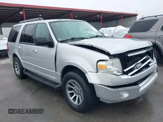 2014 Ford Expedition XLT z VIN 1FMJU1H52EEF01900, wystawiony jako IAAI lot #42106404 z przebiegiem 149 992 mil mil oraz . Historia ofert i sprzedaży dostępna na DreamBid. Obrazek 1.