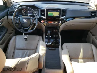 2017 Honda Ridgeline RTL-E with VIN 5FPYK3F78HB027423, listed as a Copart auction lot 77813284 with 199,041 mi miles and Clean Title. Bid and sale history available at carsss.com. Image 8.