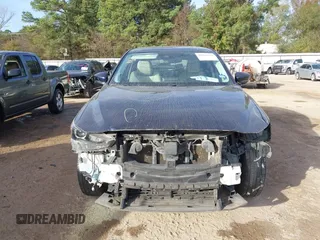 2018 Mazda CX-5 Touring z VIN JM3KFACM0J1389057, wystawiony jako IAAI lot #40922679 z przebiegiem 140 026 mil mil oraz . Historia ofert i sprzedaży dostępna na DreamBid. Obrazek 13.