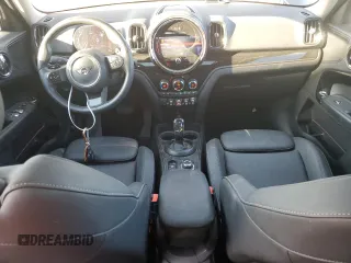 2024 MINI Countryman Cooper S z VIN WMZ83BR00R3R78793, wystawiony jako Copart lot #74610084 z przebiegiem 23 580 mil mil oraz Szkoda całkowita • Salvage title. Historia ofert i sprzedaży dostępna na DreamBid. Obrazek 8.