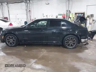 2016 Chrysler 300 with VIN 2C3CCAGG6GH287822, listed as a IAAI auction lot 41637637 with 125,604 mi miles. Bid and sale history available at carsss.com. Image 15.