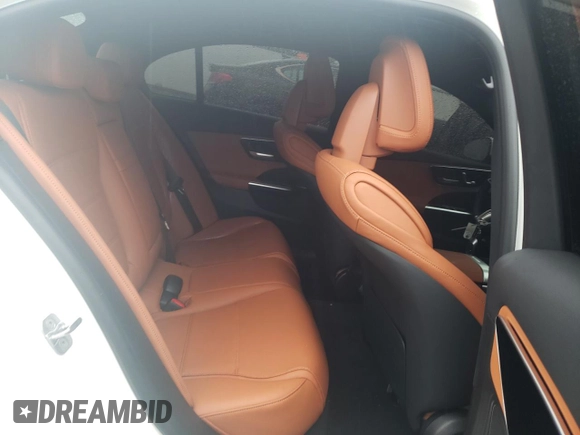 2025 Mercedes-Benz C 300 with VIN W1KAF4HB4SR240981, listed as a Copart auction lot 57949665 with 1,179 mi miles and Salvage title. Bid and sale history available at DreamBid. Image 10.