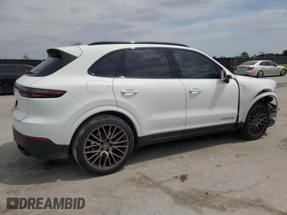 2023 Porsche Cayenne with VIN WP1AA2AY9PDA03207, listed as a Copart auction lot 54134635 with 19,526 mi miles and Salvage title. Bid and sale history available at DreamBid. Image 3.