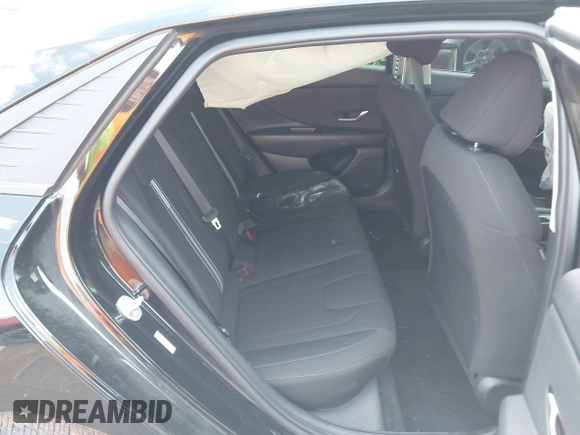2023 Hyundai Elantra SEL with VIN KMHLS4AG8PU607773, listed as a IAAI auction lot 41887145 with 17,551 mi miles and . Bid and sale history available at DreamBid. Image 8.