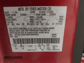 2006 Ford Escape Limited z VIN 1FMCU94186KB89062, wystawiony jako IAAI lot #42153068 z przebiegiem 203 221 mil mil oraz . Historia ofert i sprzedaży dostępna na DreamBid. Obrazek 9.