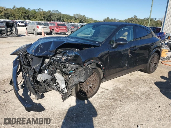 2023 Porsche Cayenne z VIN WP1BA2AY7PDA25775, wystawiony jako Copart lot #82593704 z przebiegiem 24 220 mil mil oraz Szkoda całkowita • Salvage title. Historia ofert i sprzedaży dostępna na DreamBid. Obrazek 1.