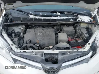 2018 Toyota Sienna XLE with VIN 5TDDZ3DC2JS191352, listed as a IAAI auction lot 41458248 with 143,664 mi miles. Bid and sale history available at carsss.com. Image 10.