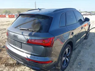 2024 Audi Q5 S line Prestige with VIN WA1FAAFY5R2112458, listed as a IAAI auction lot 41395353 with 10,801 mi miles and . Bid and sale history available at DreamBid. Image 4.