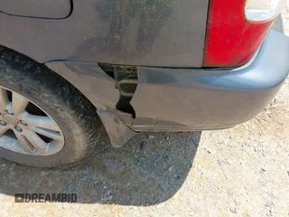 2007 Toyota Highlander z VIN JTEGW21AX70019483, wystawiony jako IAAI lot #42463585 z przebiegiem 246 727 mil mil oraz . Historia ofert i sprzedaży dostępna na DreamBid. Obrazek 6.