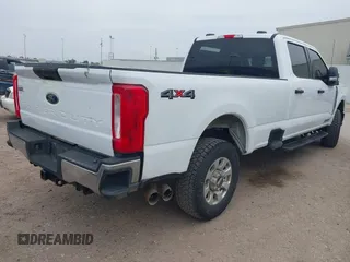 2024 Ford Super Duty F-250 SRW XL with VIN 1FT7W2BT3RED89605, listed as a IAAI auction lot 41890450 with 34,278 mi miles. Bid and sale history available at carsss.com. Image 4.