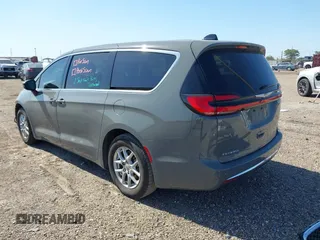 2023 Chrysler Pacifica Touring L с VIN 2C4RC1BG8PR613532, выставлен на аукционе IAAI как лот 41991493 с пробегом 70 670 миль миль и . История ставок и продаж доступна на DreamBid. Изображение 3.
