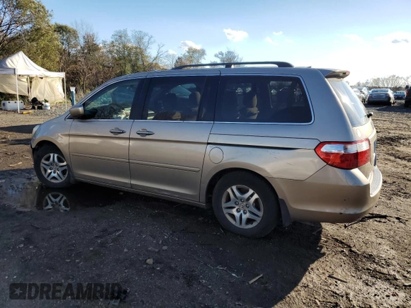 2005 Honda Odyssey EX z VIN 5FNRL384X5B420963, wystawiony jako Copart lot #50137915 z przebiegiem Nie podano mil oraz Nie do naprawy • Non repairable. Historia ofert i sprzedaży dostępna na DreamBid. Obrazek 3.