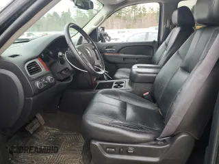 2011 Chevrolet Tahoe LT z VIN 1GNSKBE05BR258317, wystawiony jako Copart lot #54771685 z przebiegiem 214 722 mil mil oraz Szkoda całkowita • Salvage title. Historia ofert i sprzedaży dostępna na DreamBid. Obrazek 7.