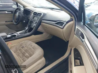 2013 Ford Fusion SE with VIN 3FA6P0H79DR216304, listed as a IAAI auction lot 41593482 with 125,480 mi miles. Bid and sale history available at carsss.com. Image 5.