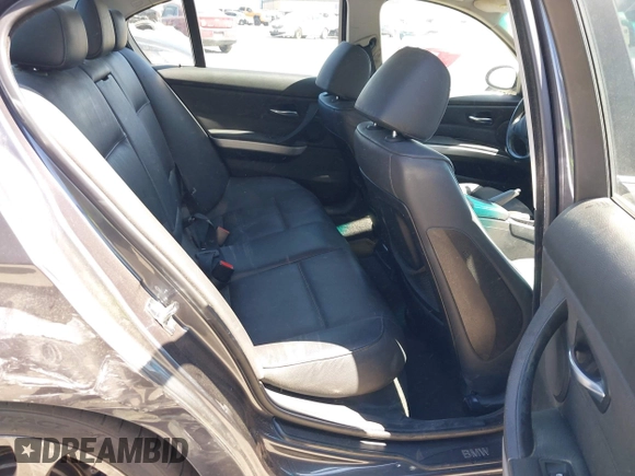 2006 BMW 3 Series 330i with VIN WBAVB33596PS11719, listed as a IAAI auction lot 42542636 with 204,821 mi miles and . Bid and sale history available at DreamBid. Image 8.