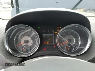 2013 Chrysler Town & Country Limited z VIN 2C4RC1GG9DR711585, wystawiony jako Copart lot #52674455 z przebiegiem Nie podano mil oraz Szkoda całkowita • Salvage title. Historia ofert i sprzedaży dostępna na DreamBid. Obrazek 9.