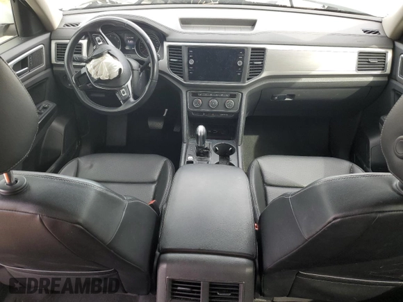 2018 Volkswagen Atlas SE z VIN 1V2CP2CA0JC595908, wystawiony jako Copart lot #50144705 z przebiegiem 123 992 mil mil oraz Szkoda całkowita • Salvage title. Historia ofert i sprzedaży dostępna na DreamBid. Obrazek 8.