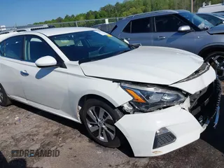 2019 Nissan Altima S with VIN 1N4BL4BVXKC155016, listed as a IAAI auction lot 41980978 with 97,688 mi miles and . Bid and sale history available at carsss.com. Image 1.