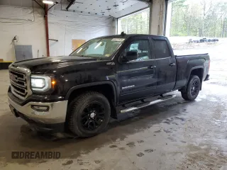 2018 GMC Sierra 1500 SLE z VIN 1GTV2MEC4JZ226050, wystawiony jako Copart lot #55727975 z przebiegiem 95 245 mil mil oraz Szkoda całkowita • Salvage title. Historia ofert i sprzedaży dostępna na DreamBid. Obrazek 1.