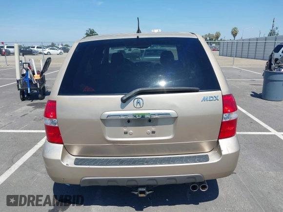 2002 Acura MDX with VIN 2HNYD18272H541171, listed as a IAAI auction lot 42141224 with 254,370 mi miles. Bid and sale history available at carsss.com. Image 17.