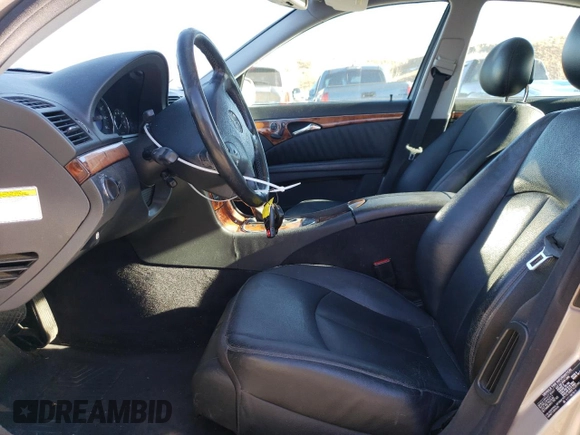 2005 Mercedes-Benz E 500 z VIN WDBUF83J05X166759, wystawiony jako Copart lot #82581124 z przebiegiem 192 939 mil mil oraz Szkoda całkowita • Salvage title. Historia ofert i sprzedaży dostępna na DreamBid. Obrazek 7.