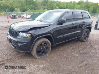 2018 Jeep Grand Cherokee Laredo с VIN 1C4RJFAG0JC405486, выставлен на аукционе IAAI как лот 42331951 с пробегом 92 795 миль миль и . История ставок и продаж доступна на DreamBid. Изображение 17.