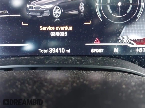 2021 BMW 5 Series 540i with VIN WBA53BJ08MWW95688, listed as a IAAI auction lot 42064036 with 39,410 mi miles and . Bid and sale history available at DreamBid. Image 7.