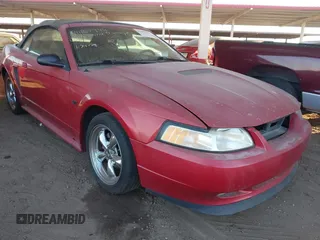 2000 Ford Mustang GT with VIN 1FAFP45X2YF186187, listed as a IAAI auction lot 41467944 with 163,463 mi miles. Bid and sale history available at carsss.com. Image 1.