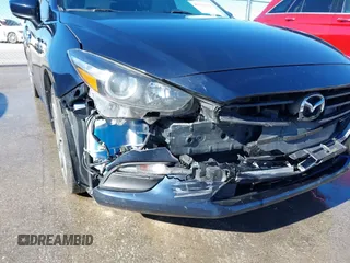 2018 Mazda 3 Touring z VIN 3MZBN1L36JM238646, wystawiony jako IAAI lot #41376772 z przebiegiem 97 261 mil mil oraz . Historia ofert i sprzedaży dostępna na DreamBid. Obrazek 6.